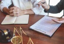 מתי כדאי לפנות לעורך דין שמתעסק בתביעות הקשורות לפגיעות רפואיות?