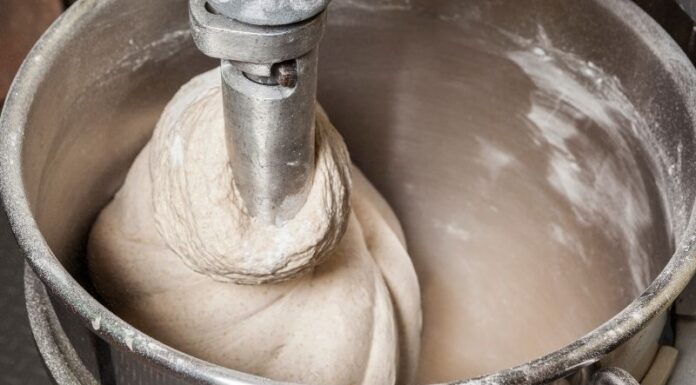 מיקסר שולחני ומיקסר משולב: הבחירה המושלמת למטבח שלך